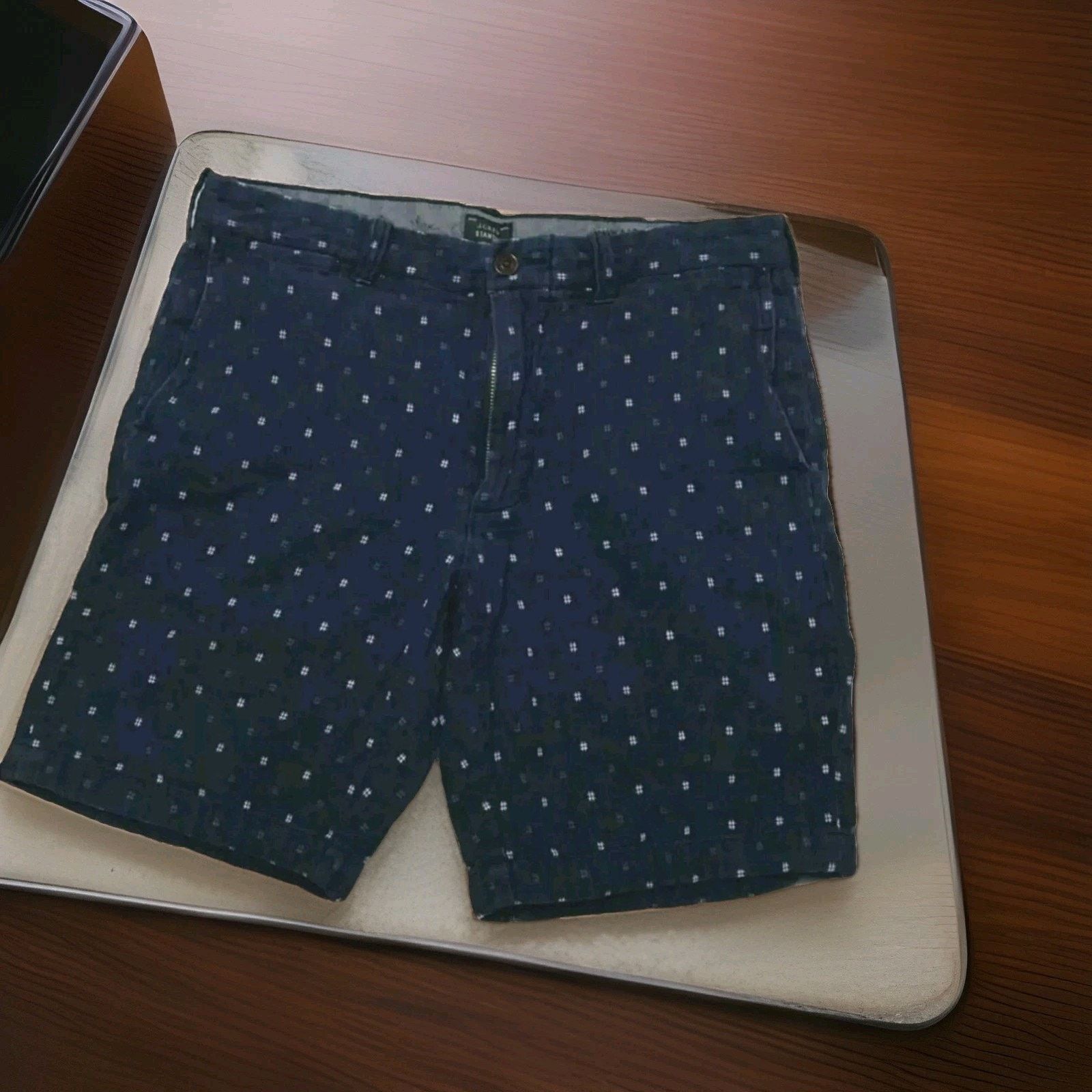 J.Crew J Crew Stanton 9" Chino Shorts Nautical Anchor Embroidered Size US 29 - 2 Thumbnail