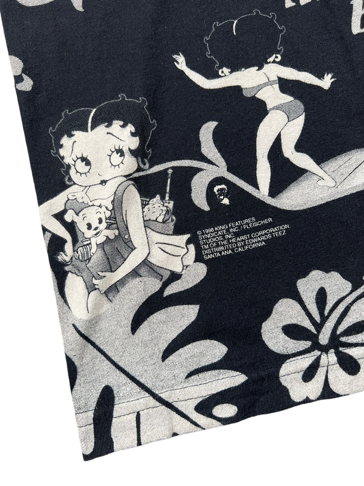 Cartoon Network × Vintage Vintage 1998 Betty Boop Hawaii All-Over Print Tshirt Size US S / EU 44-46 / 1 - 6 Thumbnail