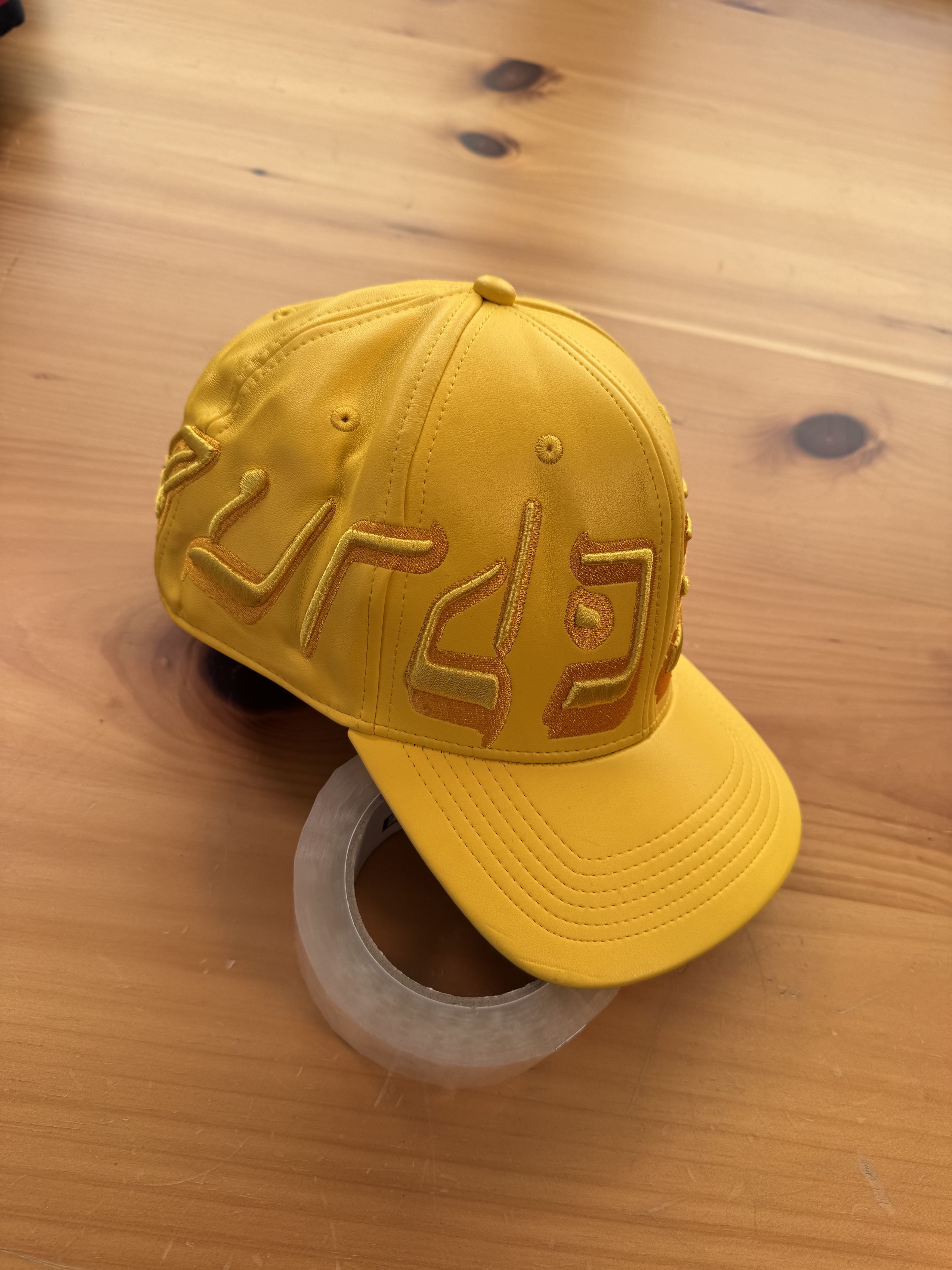 murd333r.fm 1/1 Sample size 7 3/4 Murder FM Leather fitted hat Size ONE SIZE - 1 Thumbnail