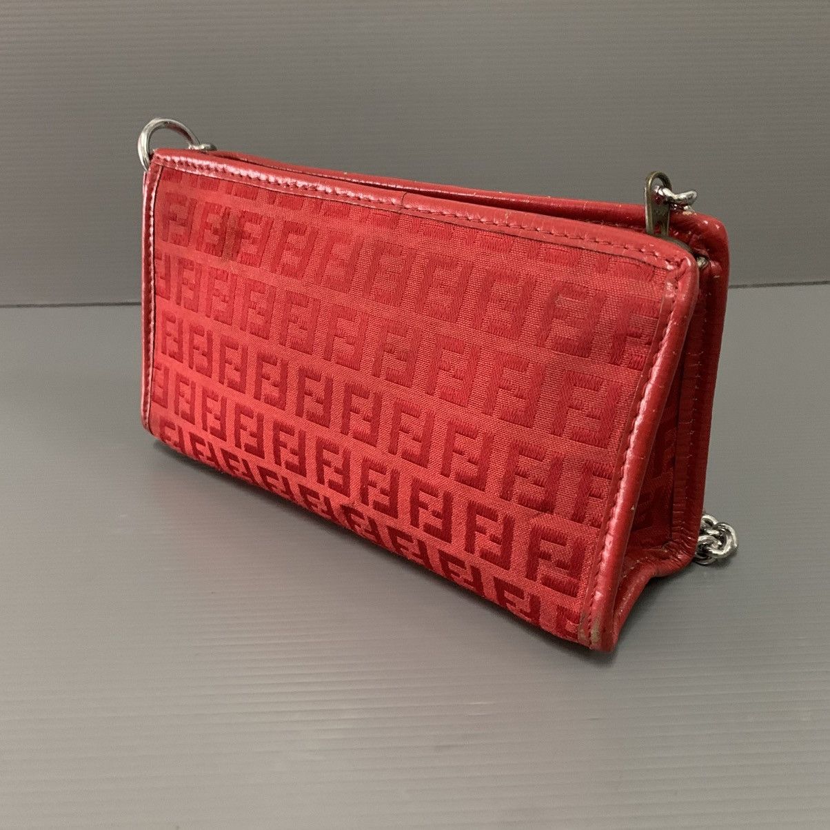 Fendi Fendi Small Chain Pochette Clutch Bag Size ONE SIZE - 4 Thumbnail