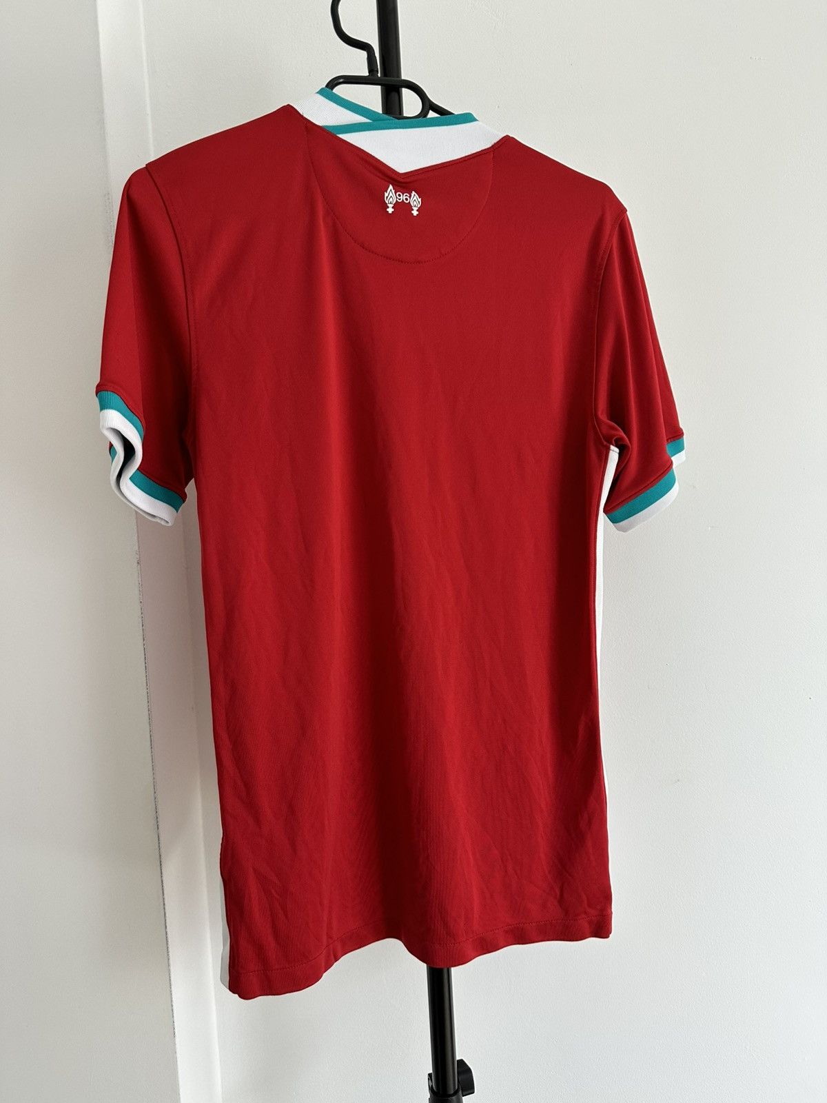 Nike 2020 Nike Liverpool FC Home soccer jersey football blokecore Size US S / EU 44-46 / 1 - 7 Thumbnail
