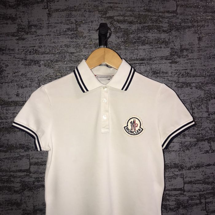 Moncler polo best sale big logo