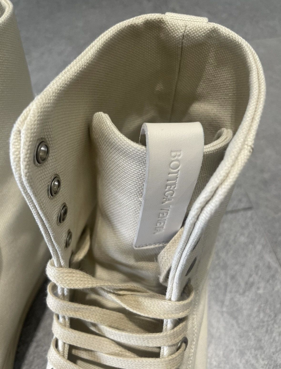 Bottega Veneta [9.5] Bottega Veneta Canvas Hightop Sneakers Size US 9.5 / EU 42-43 - 5 Thumbnail