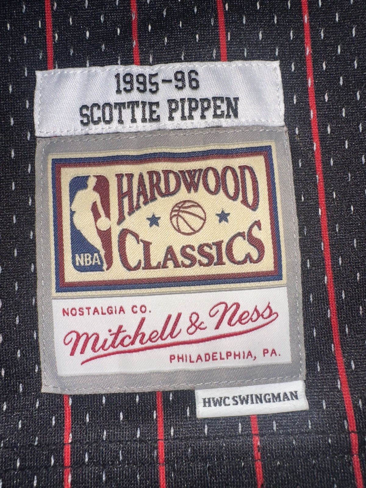 Mitchell & Ness × NBA Bulls Scottie Pippen Swingman 1995-96 Size US M / EU 48-50 / 2 - 4 Thumbnail