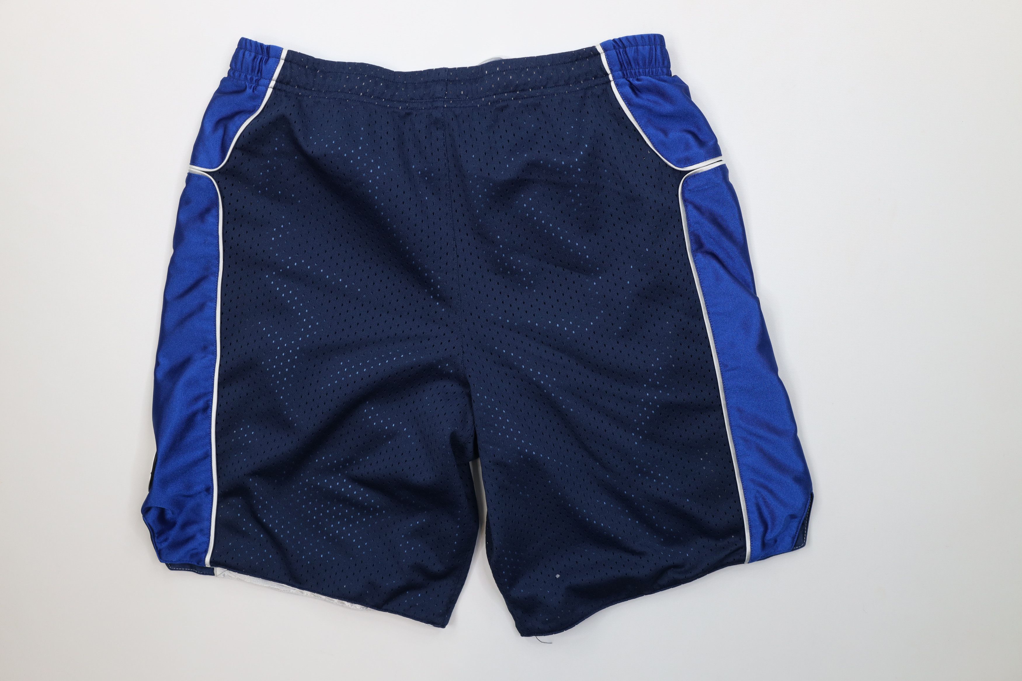 Nike Vintage 90s Y2K Nike Heavyweight Reversible Shorts Size US 34 / EU 50 - 14 Thumbnail