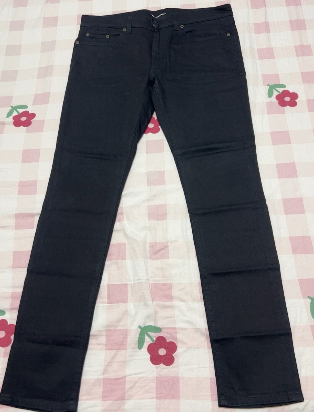 Saint Laurent Paris Saint Laurent Paris black jeans Nextarrow-2505 Size US 33 - 1 Thumbnail