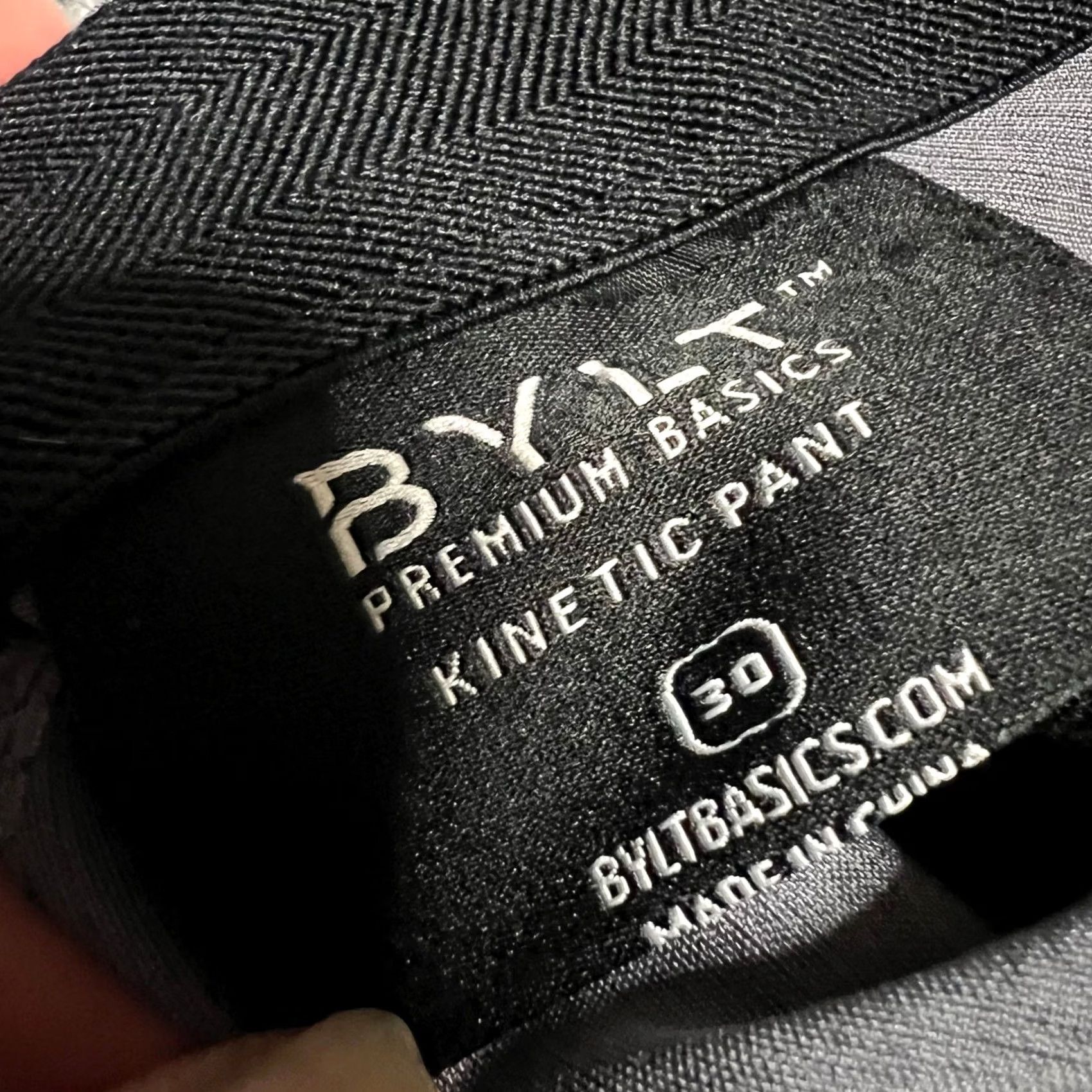Asics BYLT Kinetic Pants Mens 30x29 Gray Stretch Chino Comfort Tech Premium Basics Ankle Mens Size US 30 / EU 46 - 6 Thumbnail