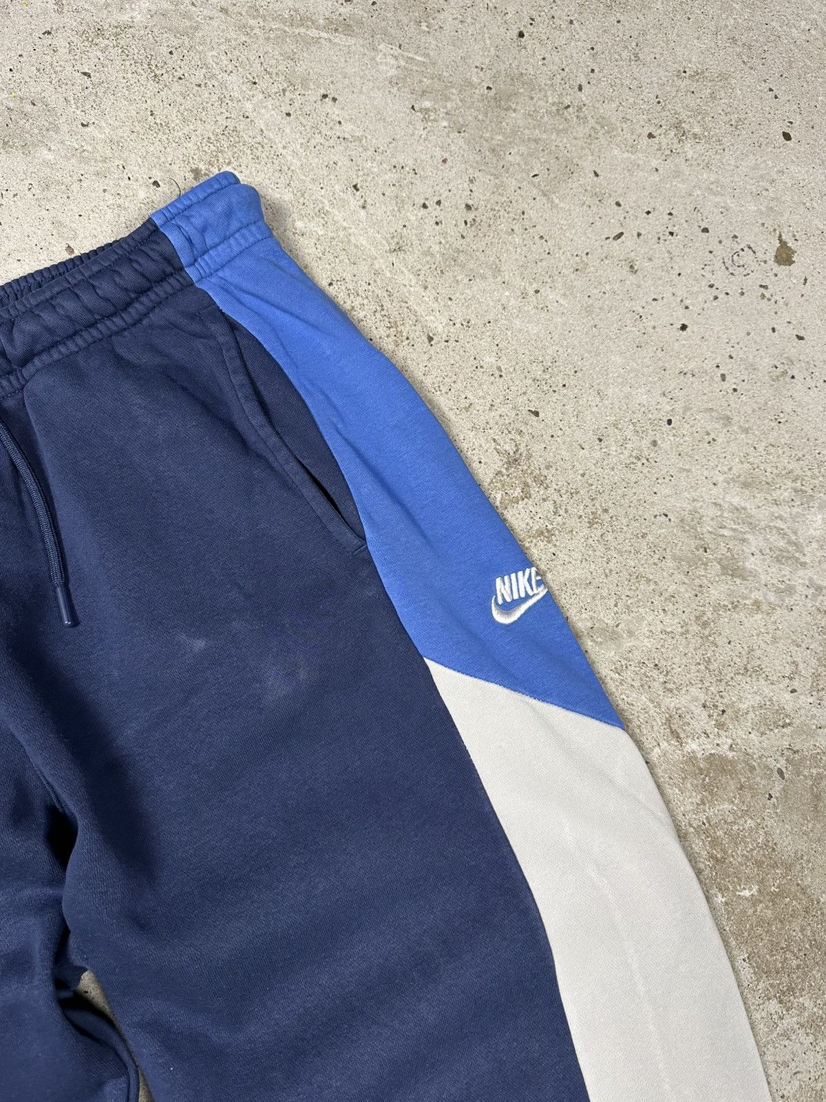 Nike Vintage Y2K Nike Baggy Blue Sweatpants Swoosh rare Size US 34 / EU 50 - 6 Thumbnail