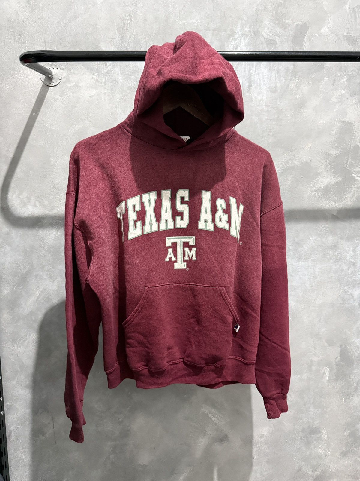 Russell Athletic 2000s Sunfaded Maroon Boxy Texas A&M Russell Hoodie Size US L / EU 52-54 / 3 - 1 Thumbnail