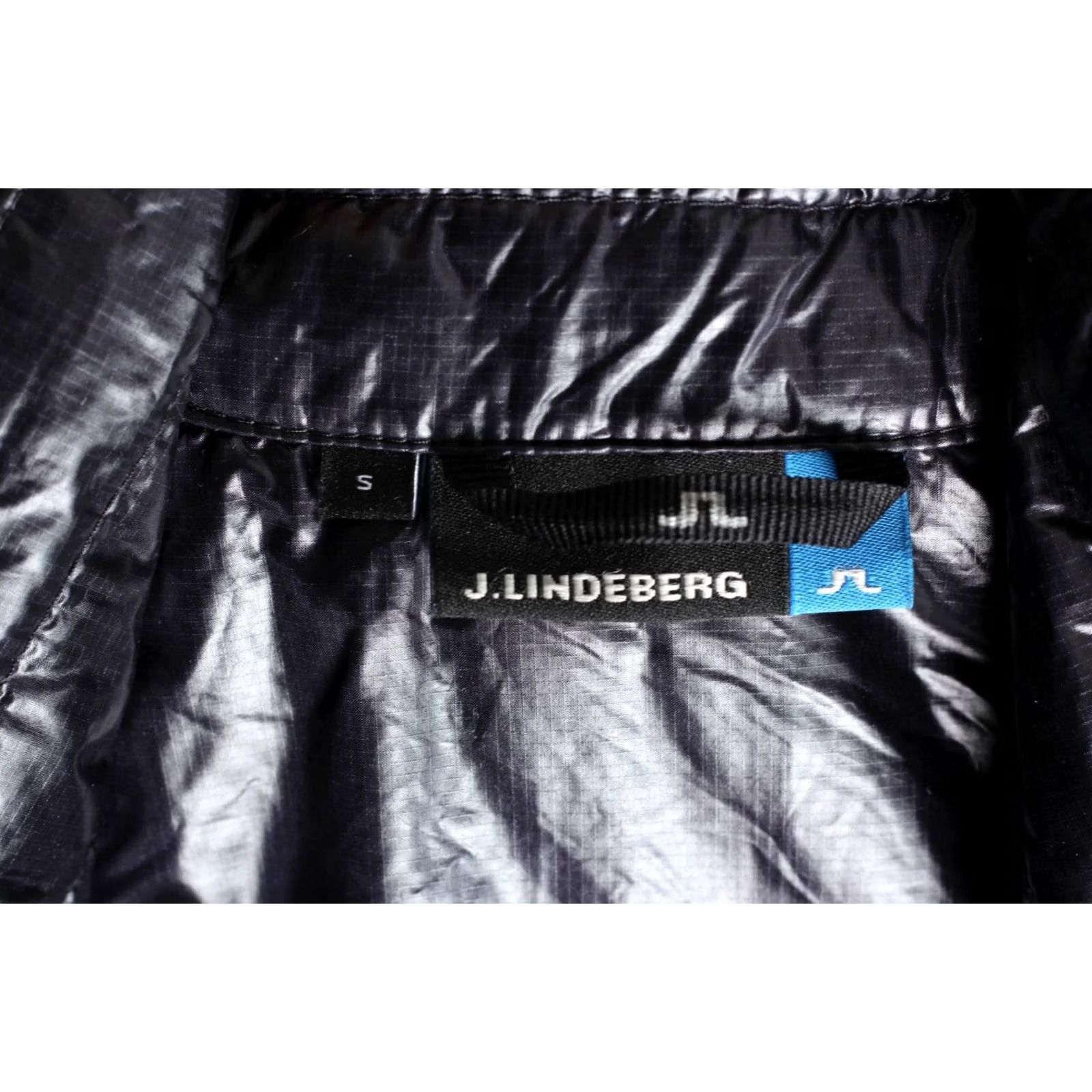 J.Lindeberg J.LINDEBERG Bona Hybrid Vest Jacket Gilet Men Size S Golf PERTEX QUANTUM VR2947 Size US S / EU 44-46 / 1 - 7 Thumbnail