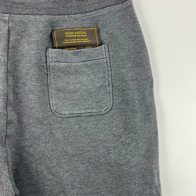 Louis Vuitton Louis Vuitton size xxl Gray Label Instruction shorts Size US 32 / EU 48 - 7 Thumbnail