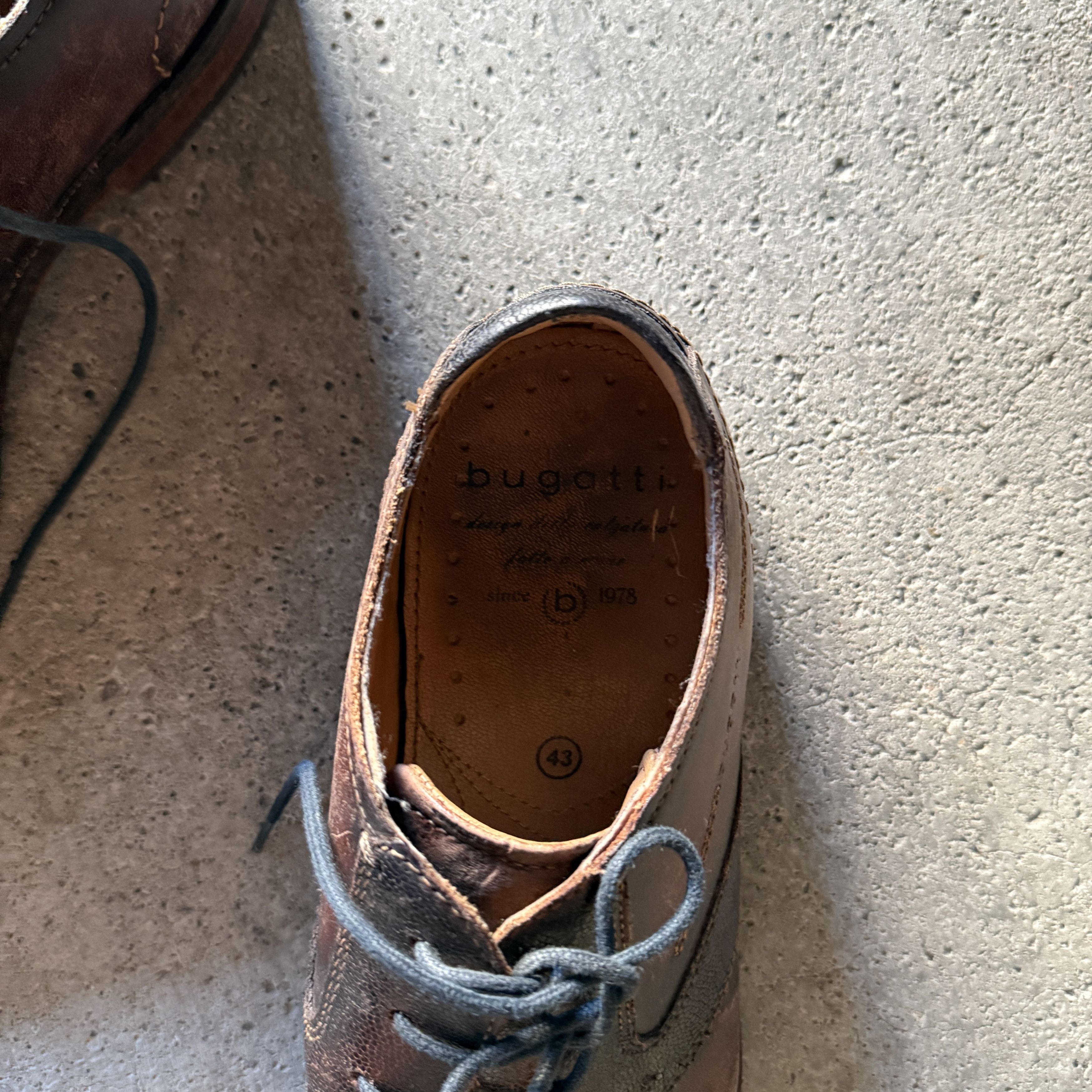 Bugatti vintage distressed faded Bugatti loafer oxford shoes Size US 9.5 / EU 42-43 - 2 Thumbnail