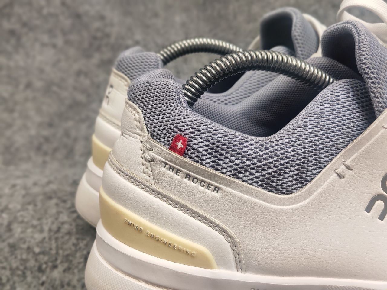 On On The Roger on cloud swiss Advantage Lilac Sneakers Shoes Size US 9.5 / IT 39.5 - 17 Thumbnail