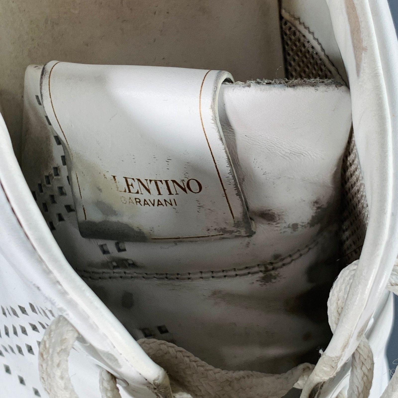 Valentino VALENTINO Size 10 White Perforated Leather Lace-Up Sneakers Size US 10 / EU 43 - 9 Thumbnail