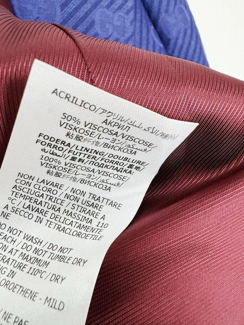 Gucci Gucci Logo Blazer with Tag, Size 8486-2505 Size S / US 4 / IT 40 - 5 Thumbnail