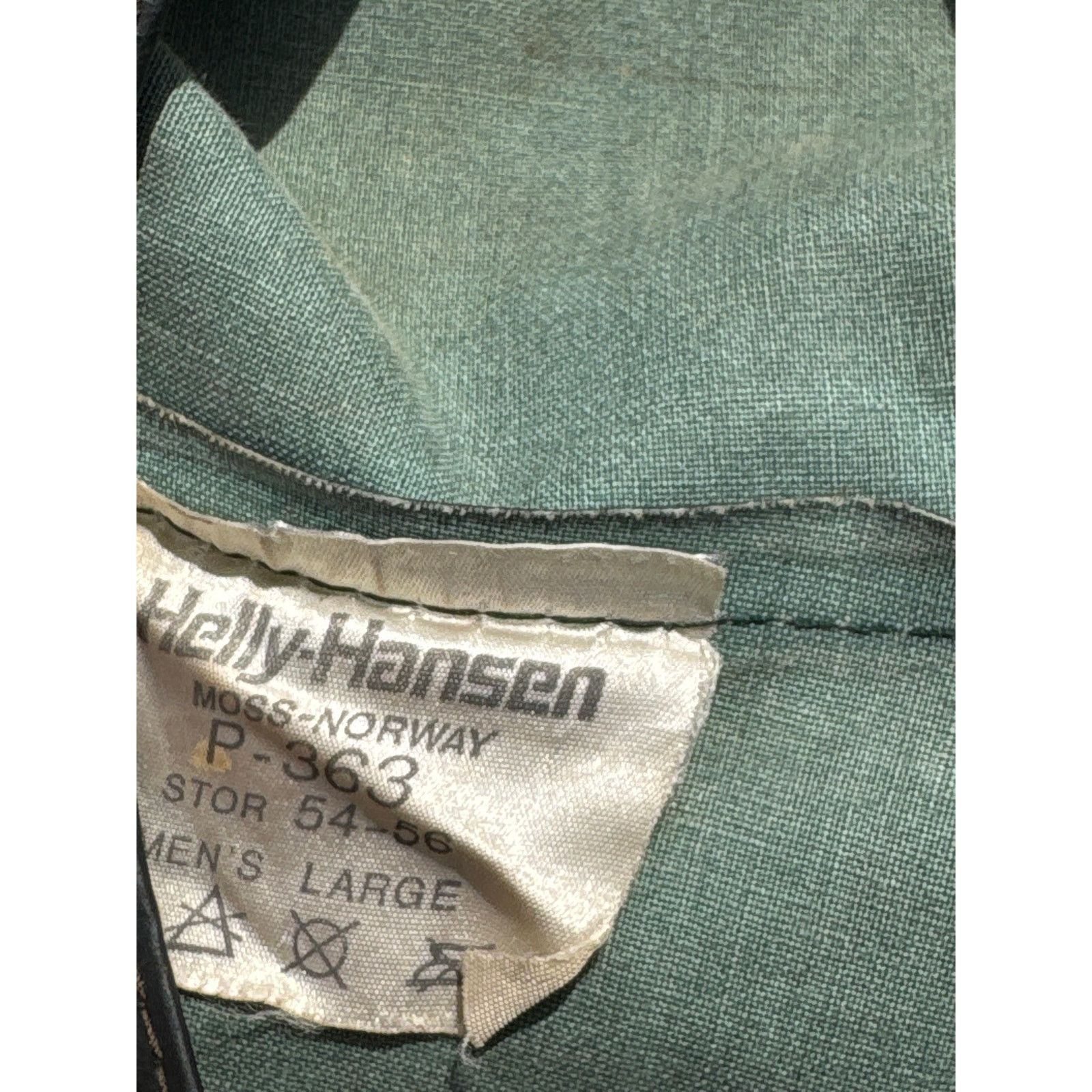 Helly Hansen VTG Helly Hansen Moss Norway P-363 Mens Large rain jacket Size US L / EU 52-54 / 3 - 4 Thumbnail