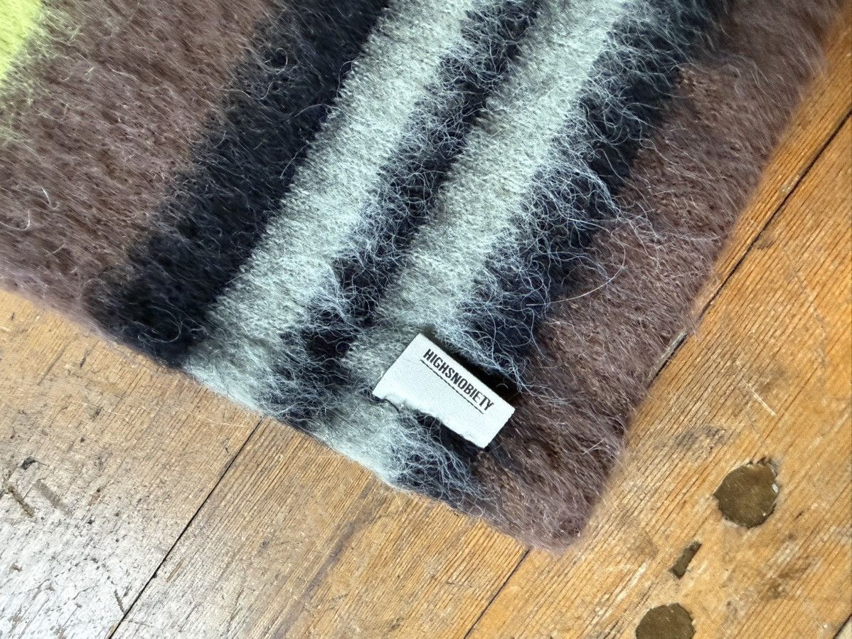 Hypebeast Hairy V-neck Sweater Size US L / EU 52-54 / 3 - 7 Thumbnail
