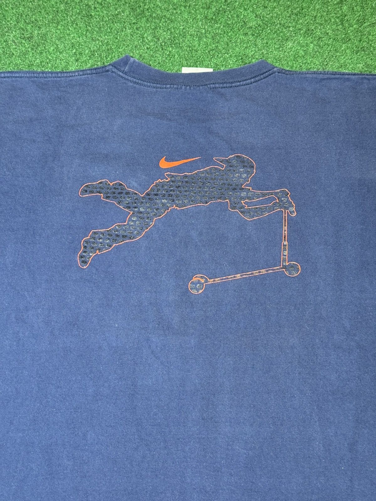 Nike × Vintage Vintage 90s Y2K RARE Nike Air Scooter Skater Grunge T Shirt Size US XL / EU 56 / 4 - 4 Thumbnail