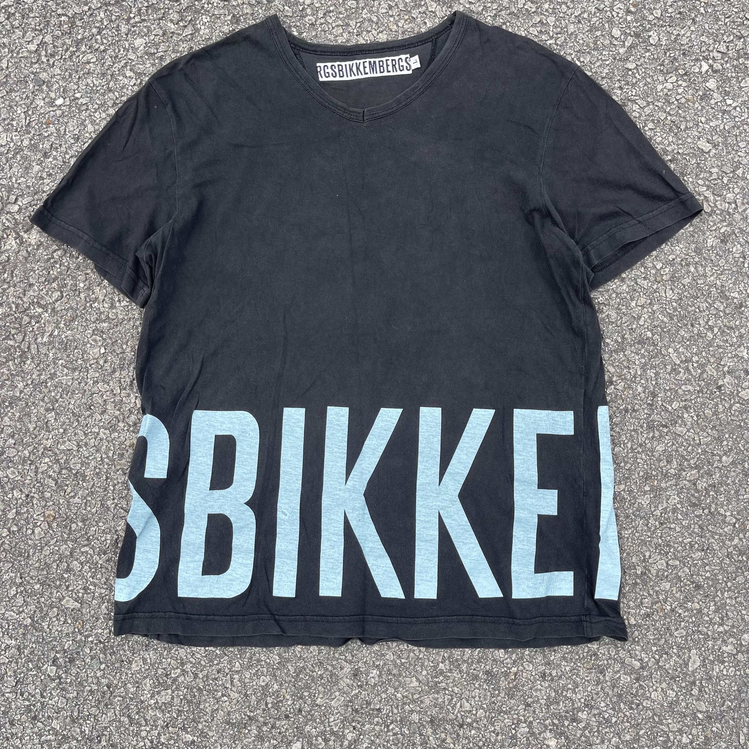 Dirk Bikkembergs Vtg Bikkembergs V-neck Short Sleeve TM size L Size US L / EU 52-54 / 3 - 1 Thumbnail