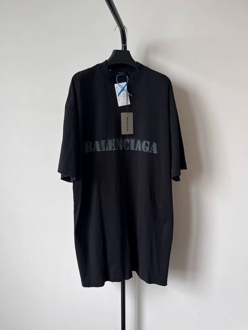 Balenciaga Balenciaga Letter Print Crew Neck Pullover Short Sleeve T- Size US S / EU 44-46 / 1 - 1 Thumbnail