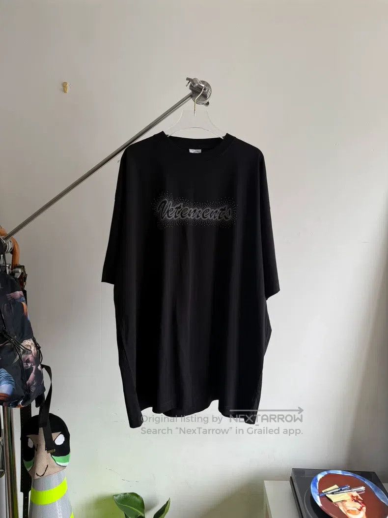 Vetements Vetements Logo Embellished Black Short Sleeve Size US S / EU 44-46 / 1 - 1 Thumbnail