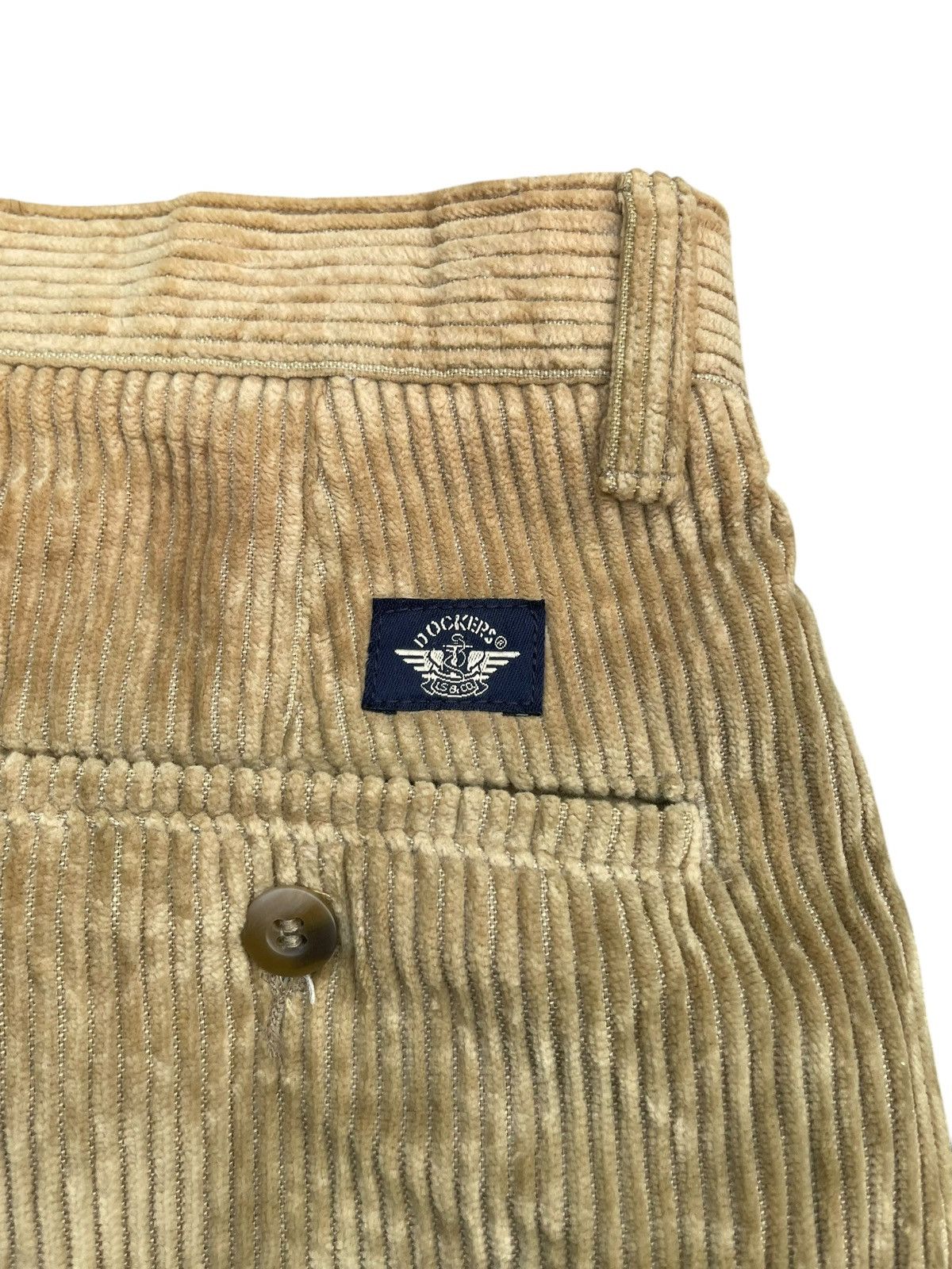 Dockers × Vintage Vintage Dockers Coduroy Trouser Size US 37 - 8 Thumbnail