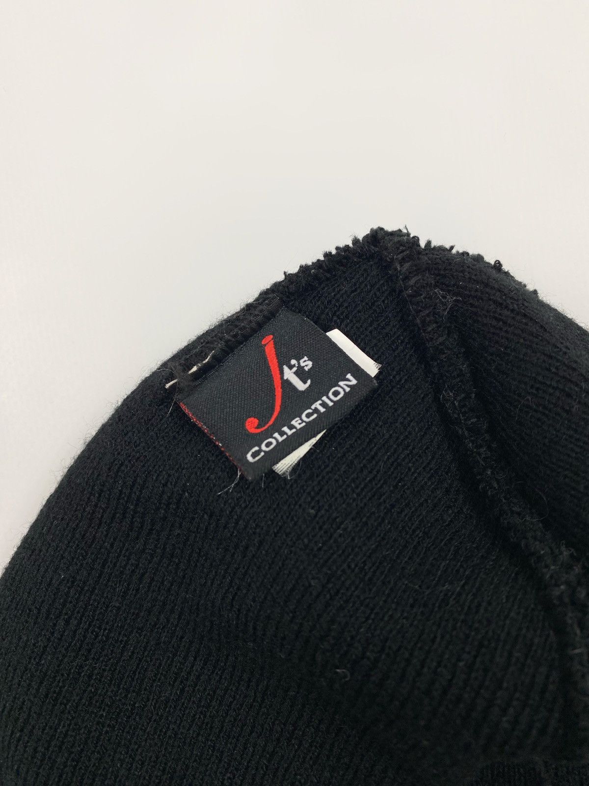 Band Tees Amorphis Band Embroidered Logo Cuffed Beanie Hat Size ONE SIZE - 8 Thumbnail