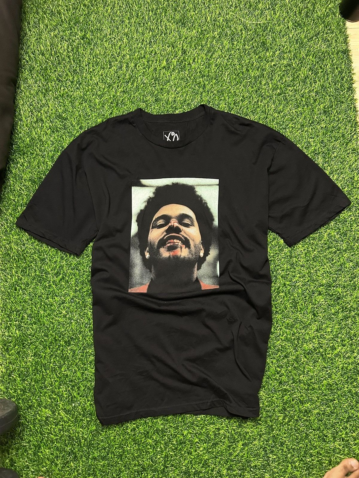 XO The weekend official xo tee Size US XXL / EU 58 / 5 - 1 Thumbnail