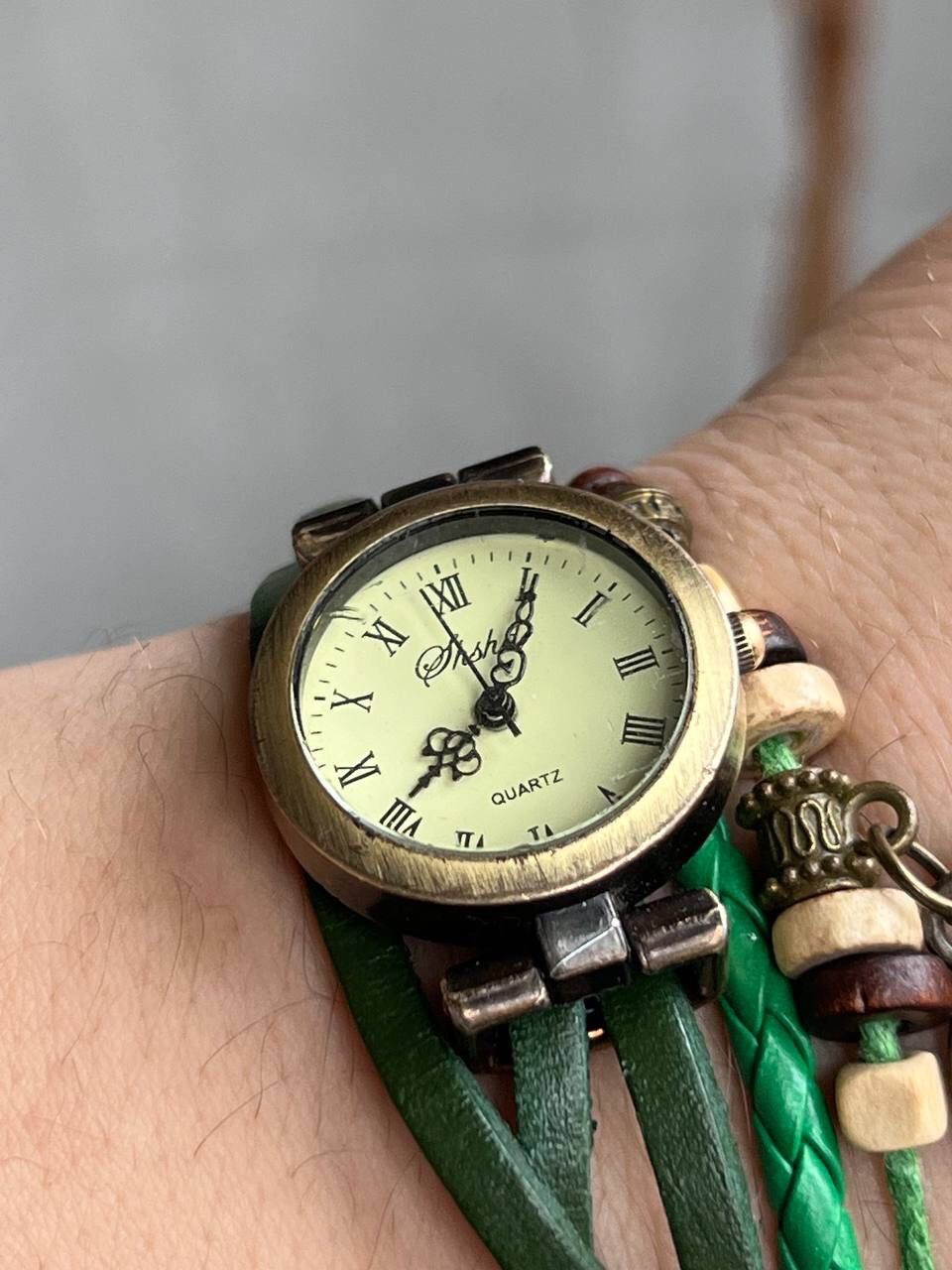 Japanese Brand × Vintage Vintage Japanese style futuristic Watch Green Amulet Leaf 🍃 Size ONE SIZE - 10 Thumbnail