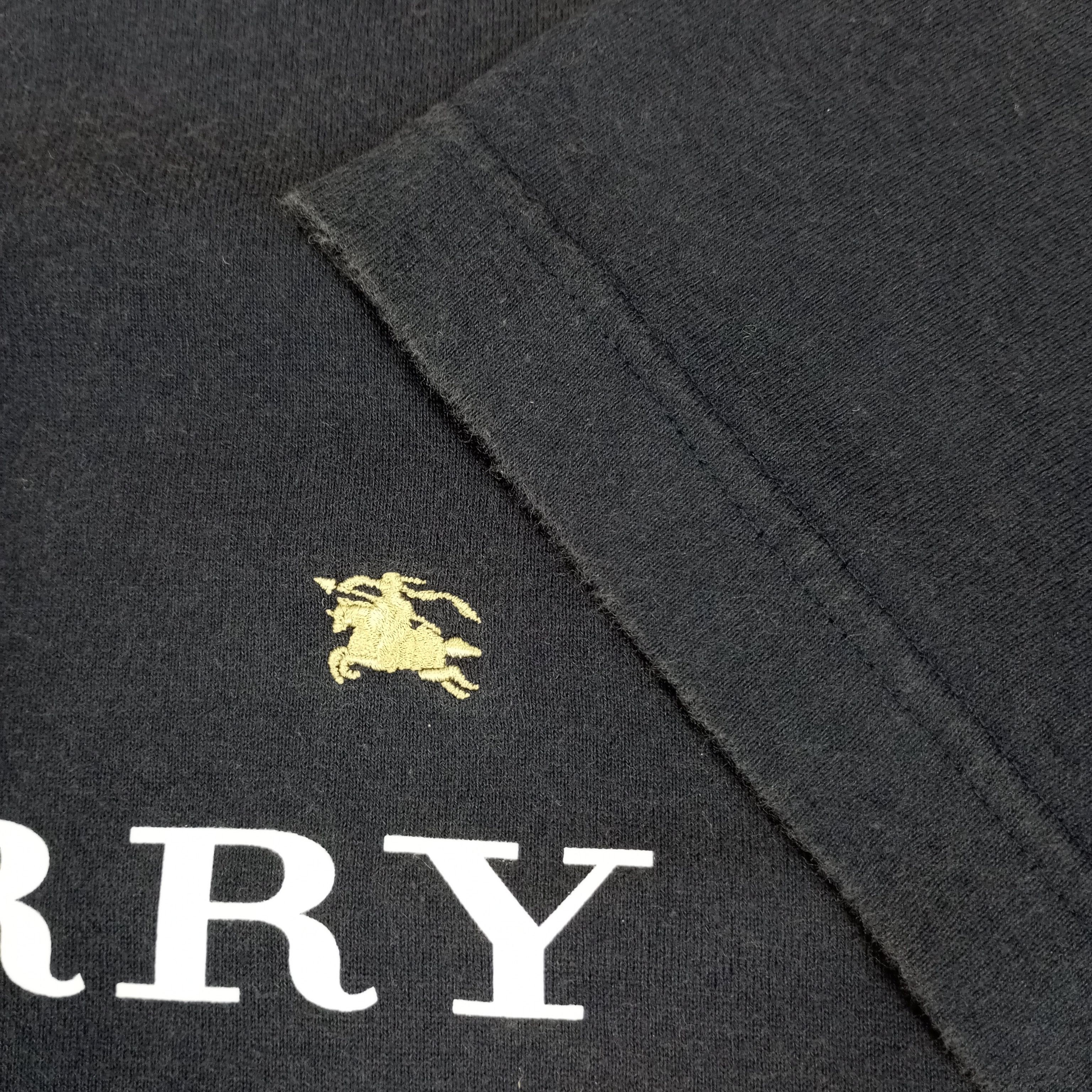 Burberry Burberry London Small Logo Design Custom Art Tshirt Size US L / EU 52-54 / 3 - 6 Thumbnail