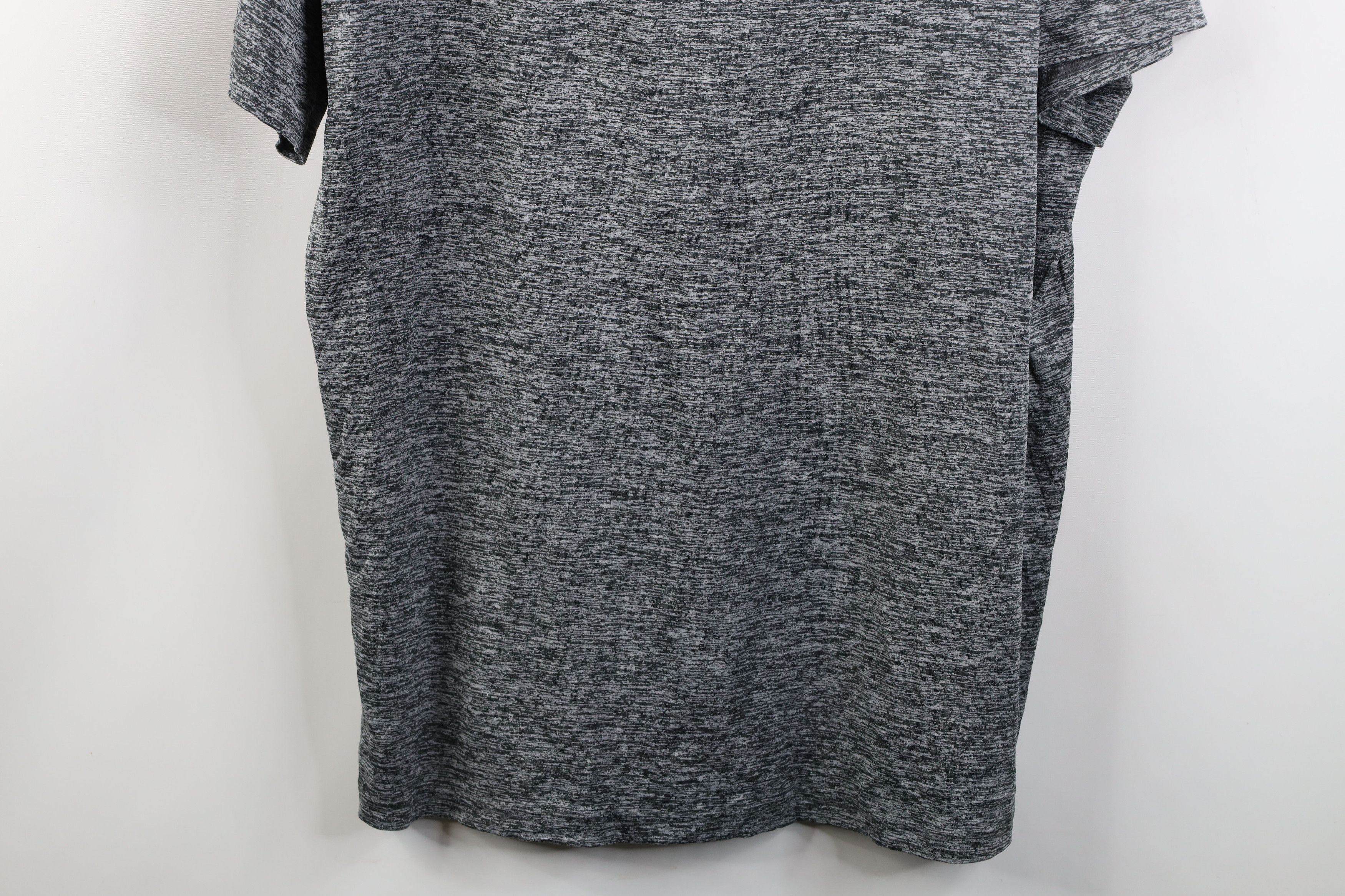 Under Armour Under Armour University of Wisconsin Football T-Shirt Gray Size US XXL / EU 58 / 5 - 3 Thumbnail