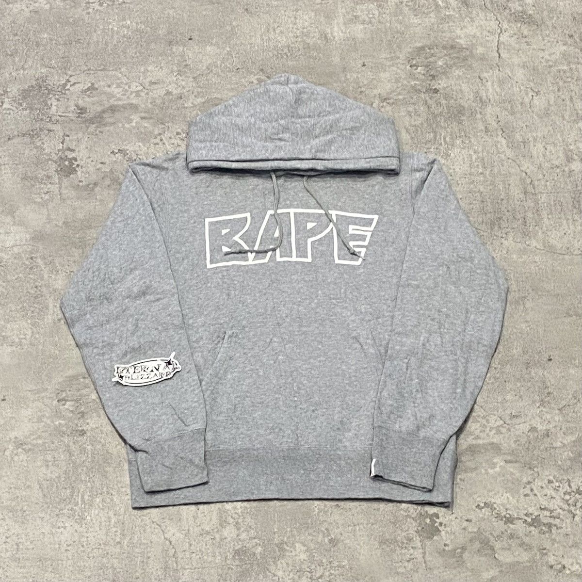 Bape Bape Kiss Logo Gray Pullover Hoodie Size US M / EU 48-50 / 2 - 1 Thumbnail