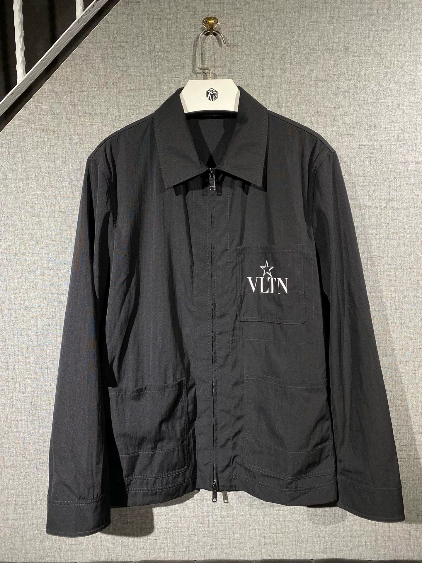 Valentino Valentino Used VLTN Logo Jacket Size US L / EU 52-54 / 3 - 1 Thumbnail