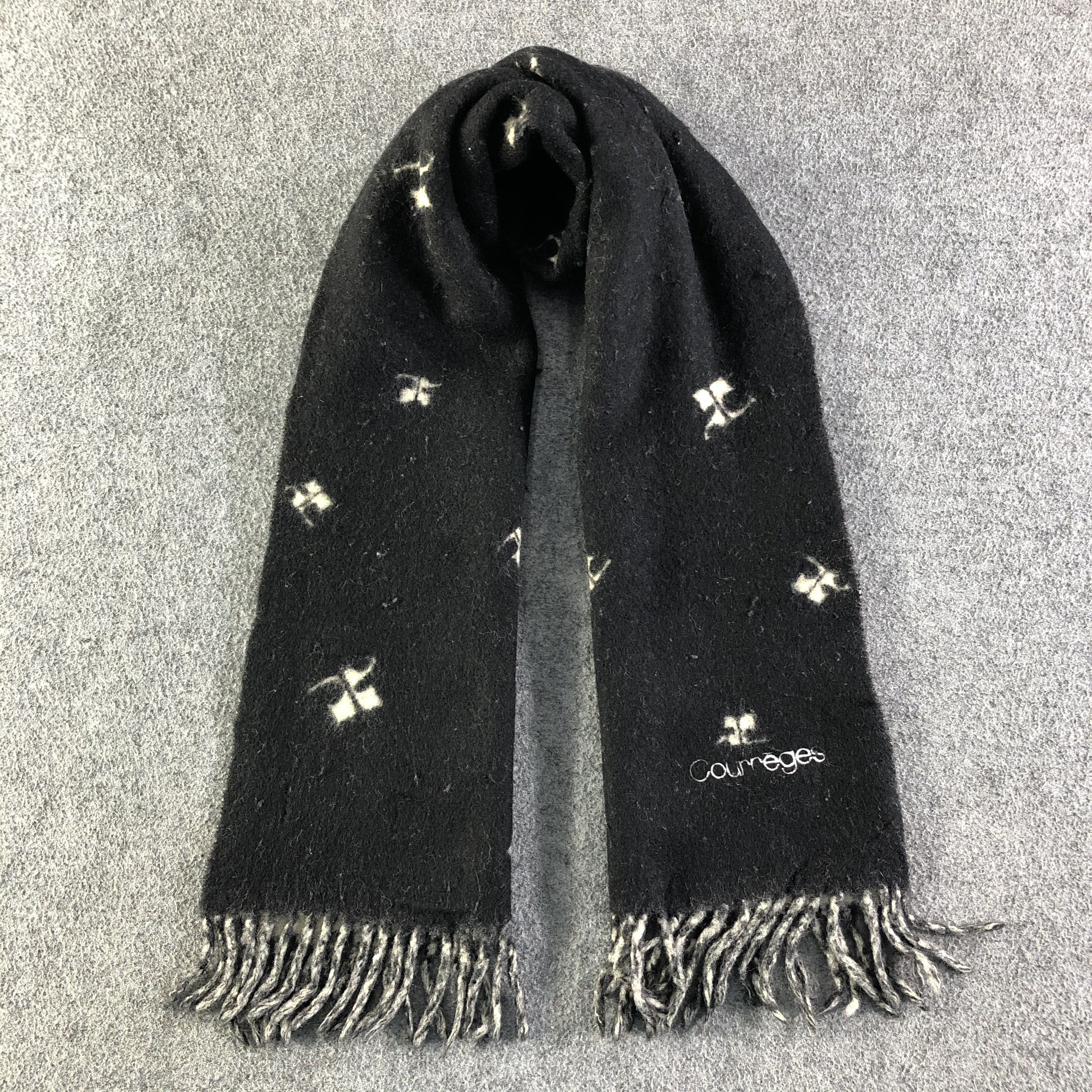 Courreges Courreges Scarf / Muffler / Neckwear Size ONE SIZE - 1 Thumbnail