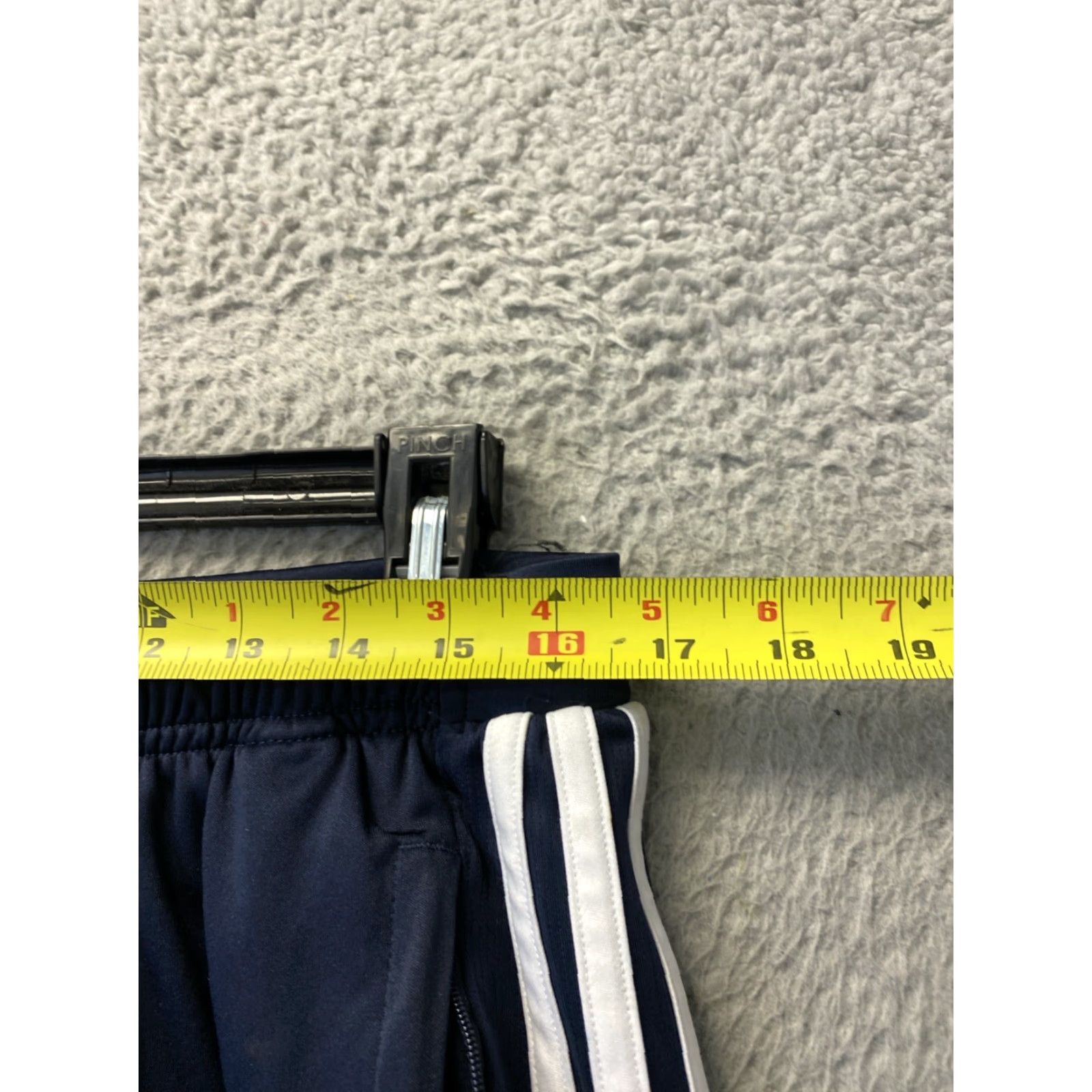 Adidas VINTAGE adidas Men Running Shorts XL Black Activewear Workout Gym Training Size US 36 / EU 52 - 7 Thumbnail