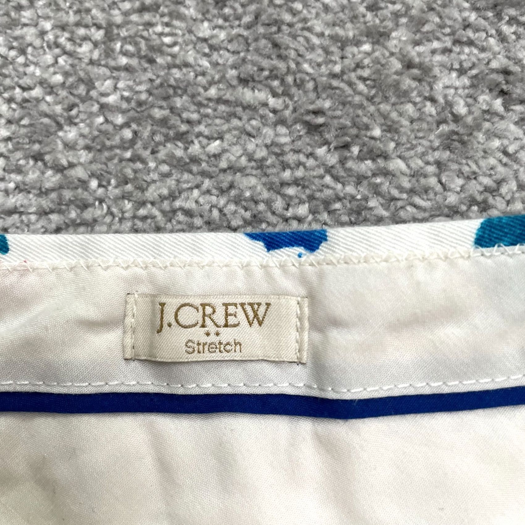 J.Crew J.CREW Womens Shorts 00 White Floral Casual Mid Rise Cotton Stretch Bermuda 3" Size 24" / US 00 / IT 34 - 4 Thumbnail