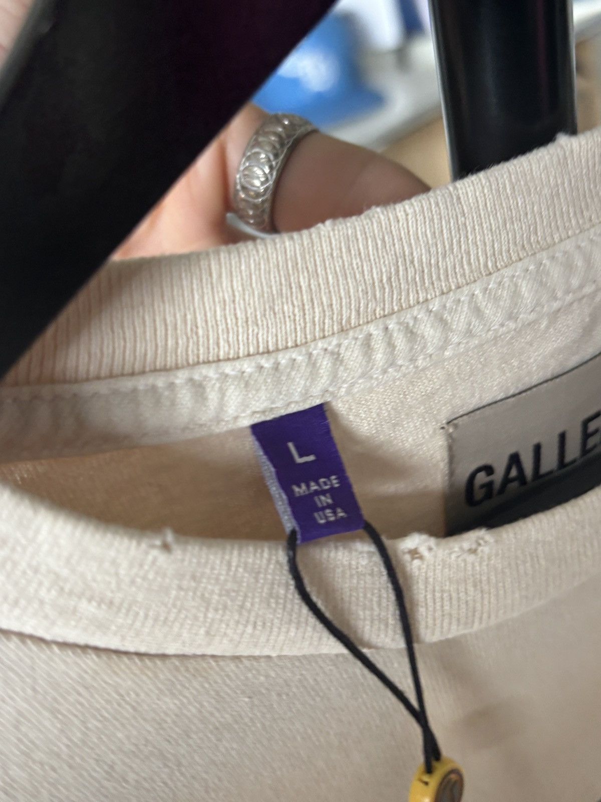 Gallery Dept. NEW | GALLERY DEPT | YESTERDAY TOMORROW LOGO TEE Size US L / EU 52-54 / 3 - 6 Thumbnail