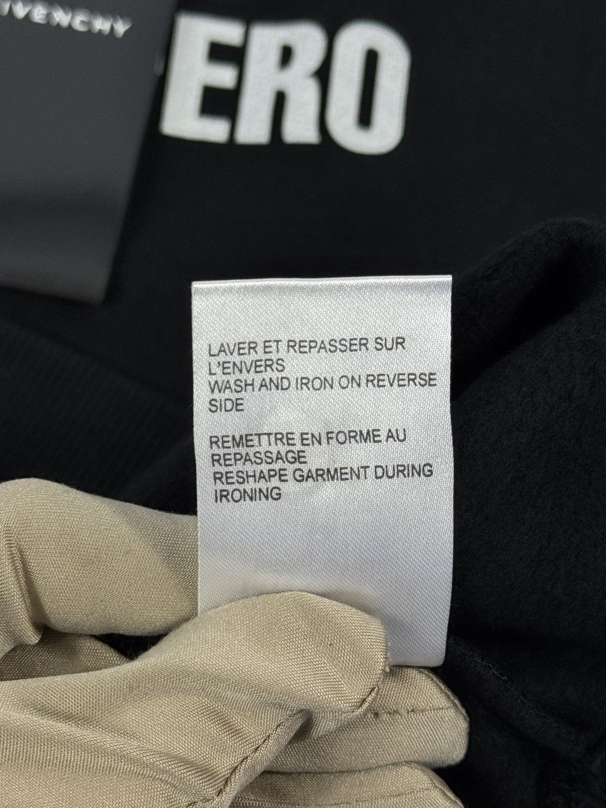 Givenchy x RICCARDO TISCI 17 LUCIFERO PRINT OVERSIZED SWEATSHIRT Size US S / EU 44-46 / 1 - 8 Thumbnail