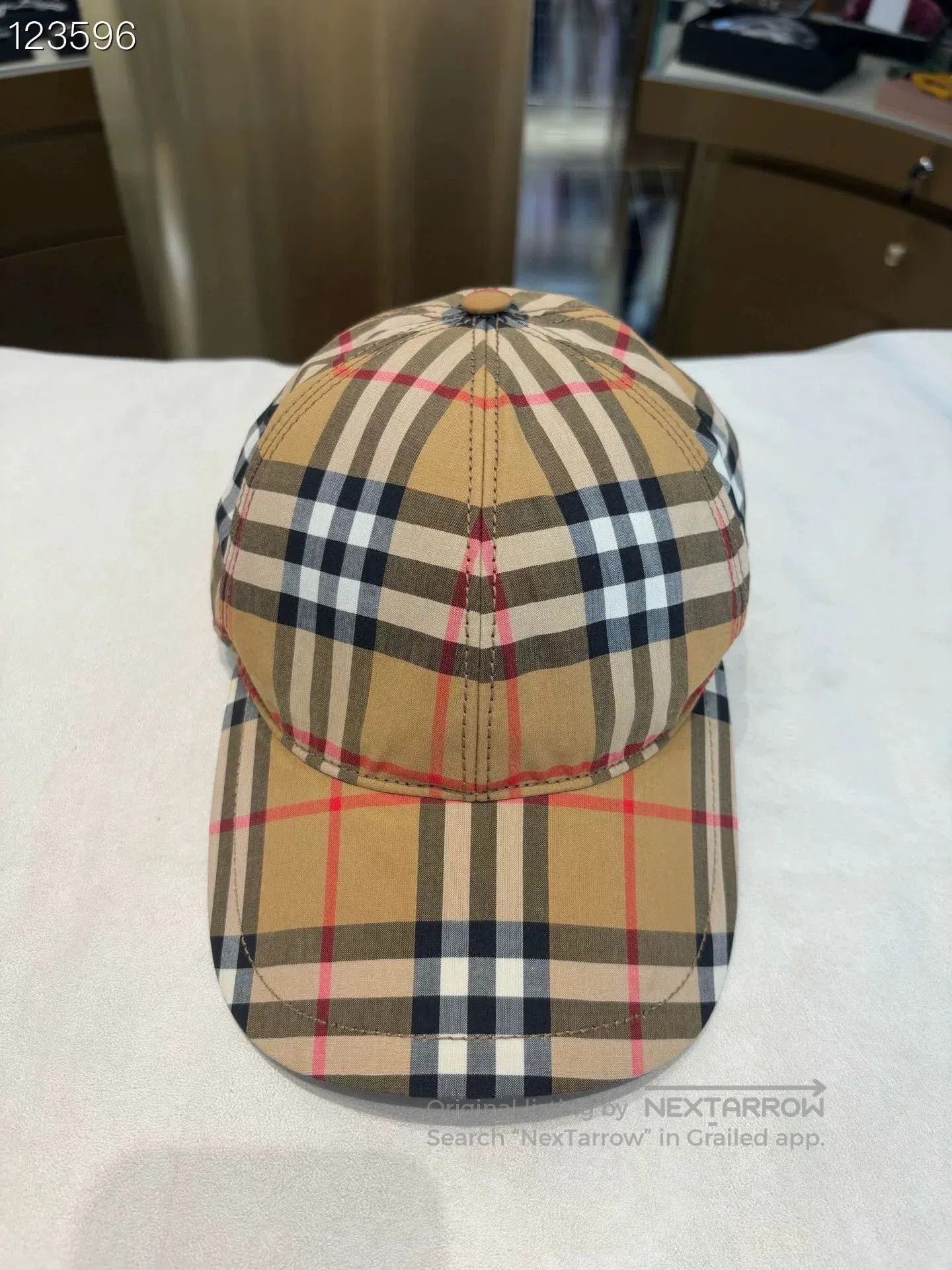Burberry Burberry Classic Check Baseball Cap. Size ONE SIZE - 1 Thumbnail