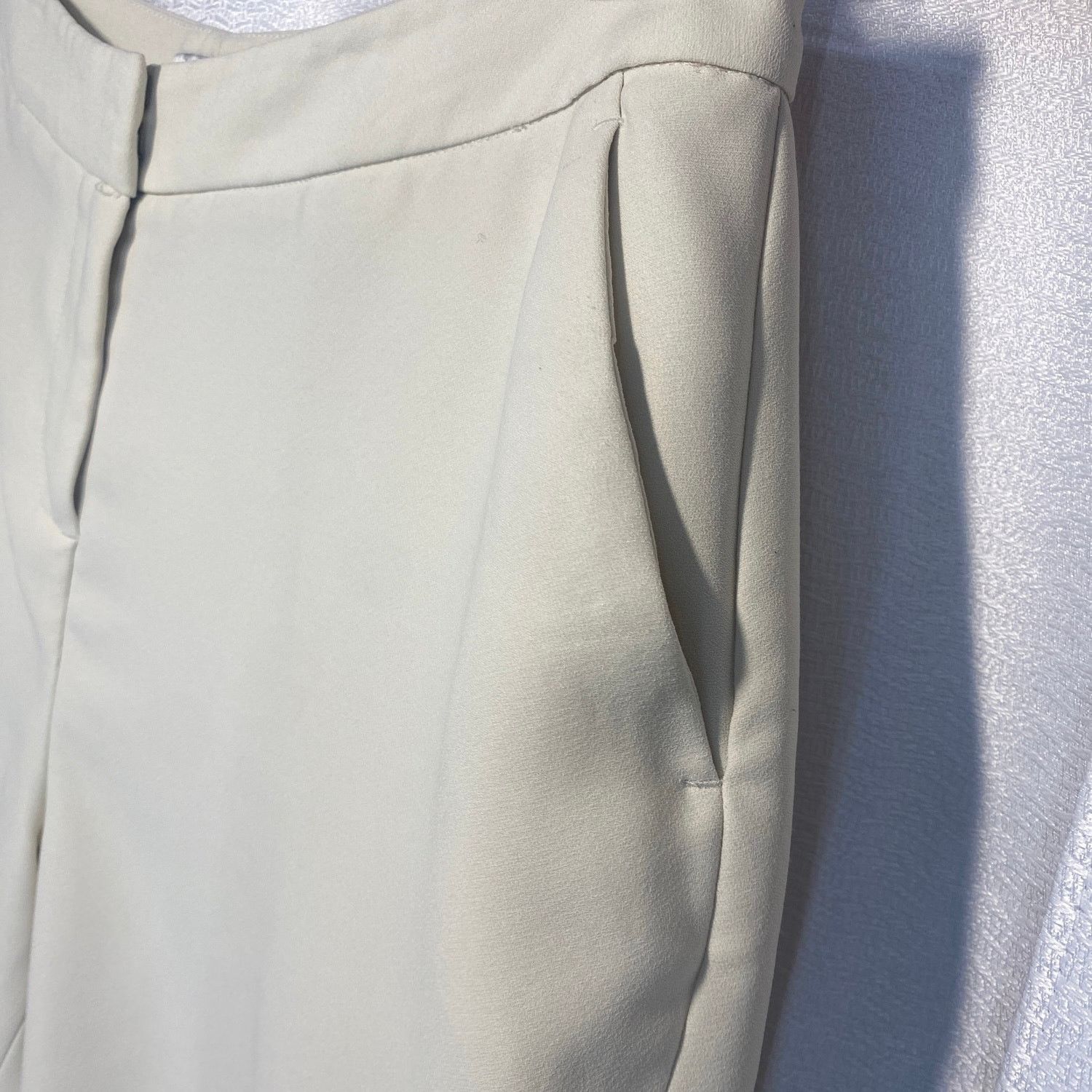 Halston H by Halston white Polyester Dress Pants women sz 10 Size 32" / US 10 / IT 46 - 4 Thumbnail