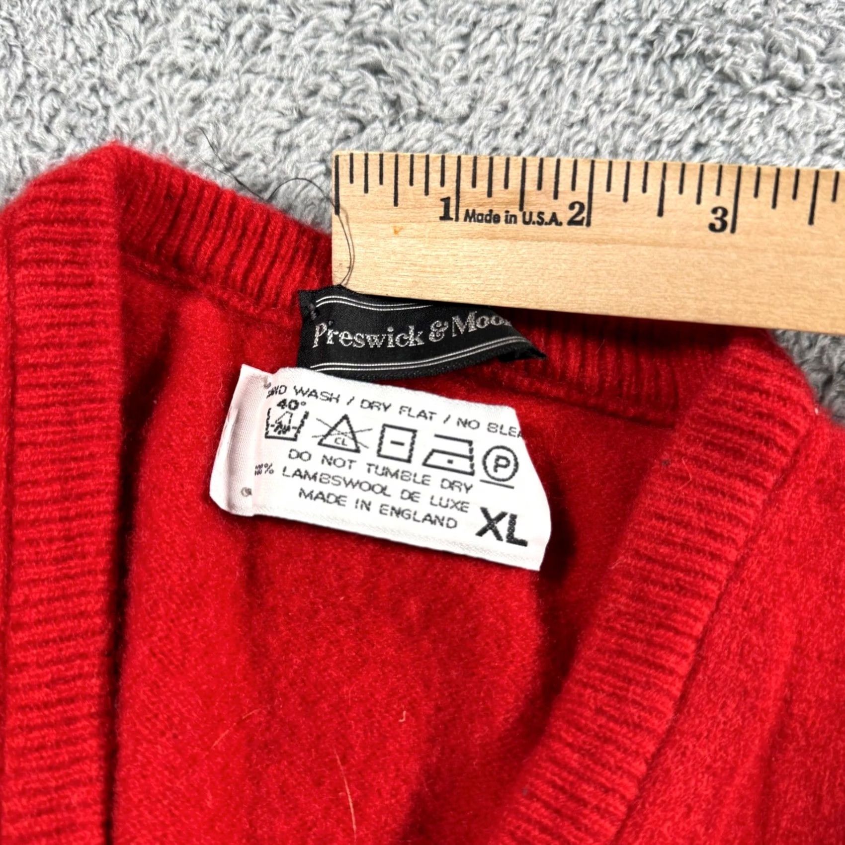 Vintage VINTAGE Preswick & Moore Sweater Vest Boys XL Red 90s Size US XL / EU 56 / 4 - 2 Thumbnail