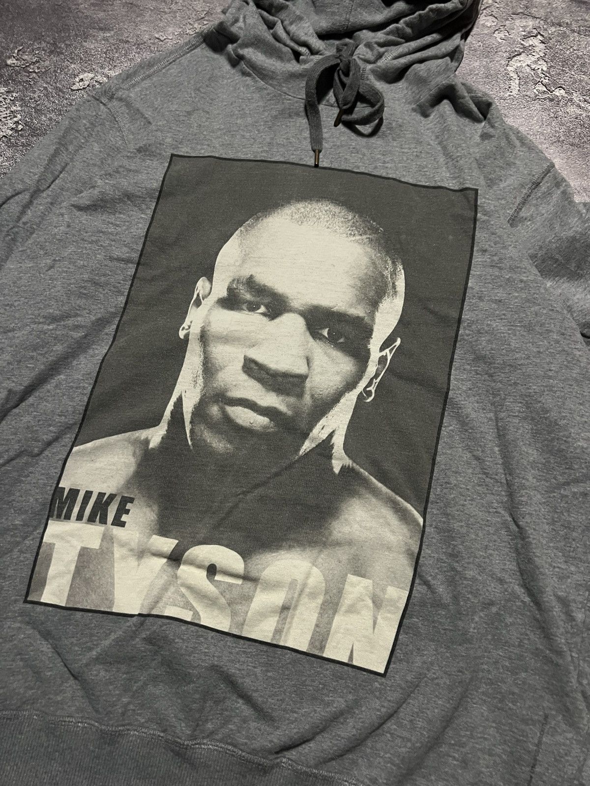 Dolce & Gabbana Dolce & Gabbana 2000s Mike Tyson Hoodie Streetwear Vintage Size US L / EU 52-54 / 3 - 2 Thumbnail