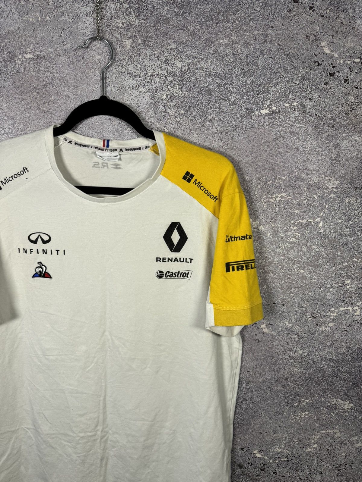 Formula 1 × Le Coq Sportif Renault F-1 Racing Team Men’s Genuine 2019 Le Coq Sportif Size US L / EU 52-54 / 3 - 2 Thumbnail
