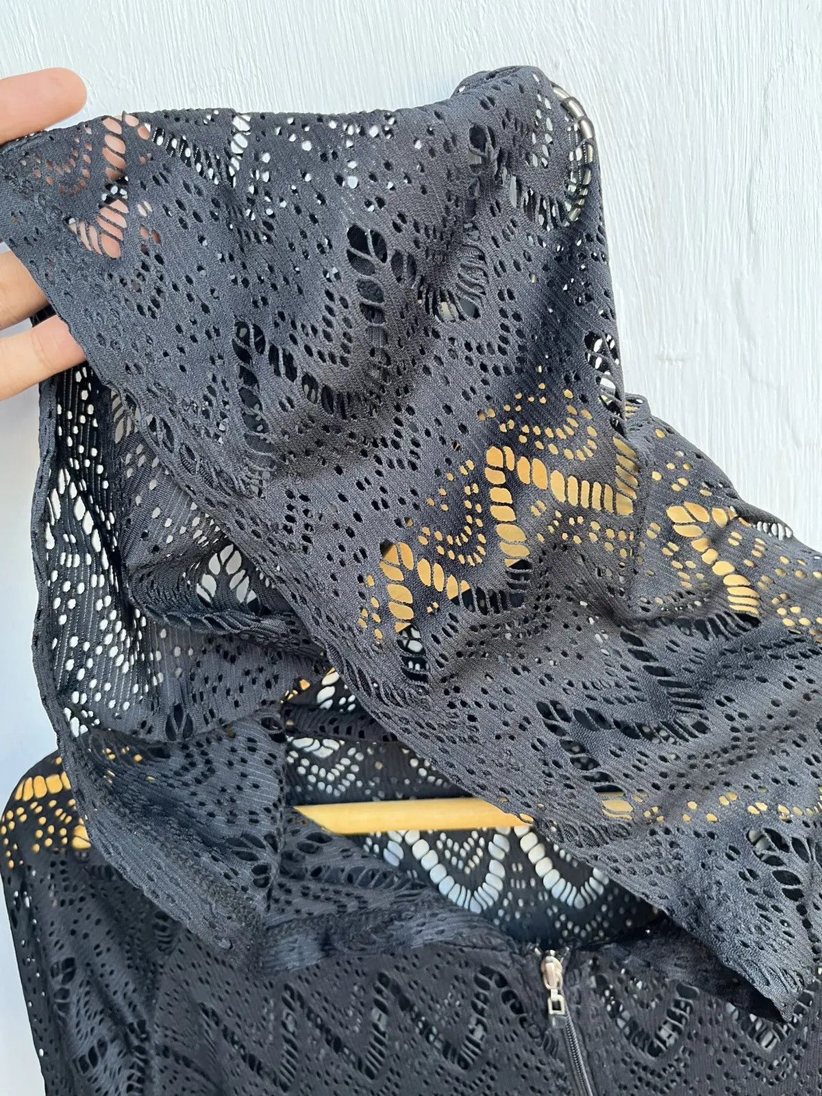 Japanese Brand Vintage Black Crochet Lace Zip Up Hoodie Archive Grunge Size US S / EU 44-46 / 1 - 2 Thumbnail