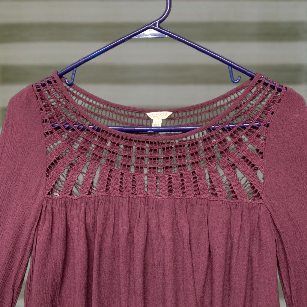 Aeropostale Aeropostale Blouse Shirt Woman’s Size S Long Sleeve Burgundy Boat Neck Pullover Top Size S / US 4 / IT 40 - 1 Thumbnail