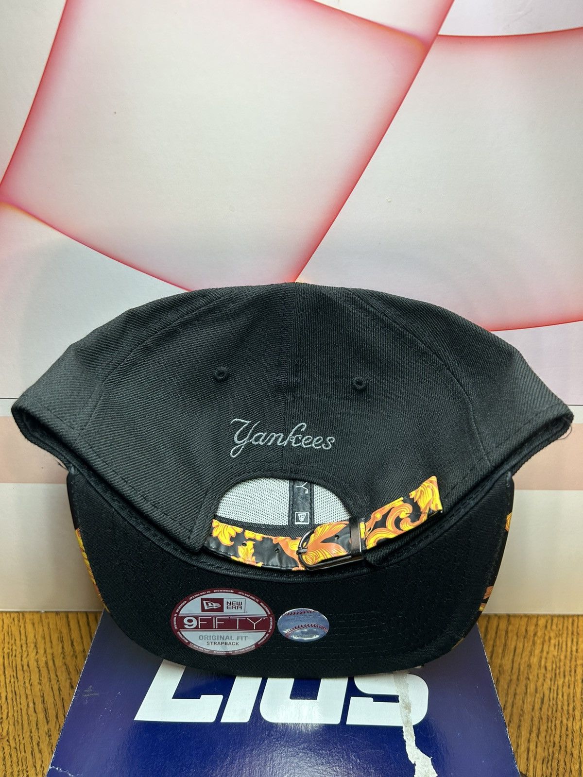 New Era Nike Air Foamposite One Supreme NY Matching Adjustable Hat Size ONE SIZE - 4 Thumbnail