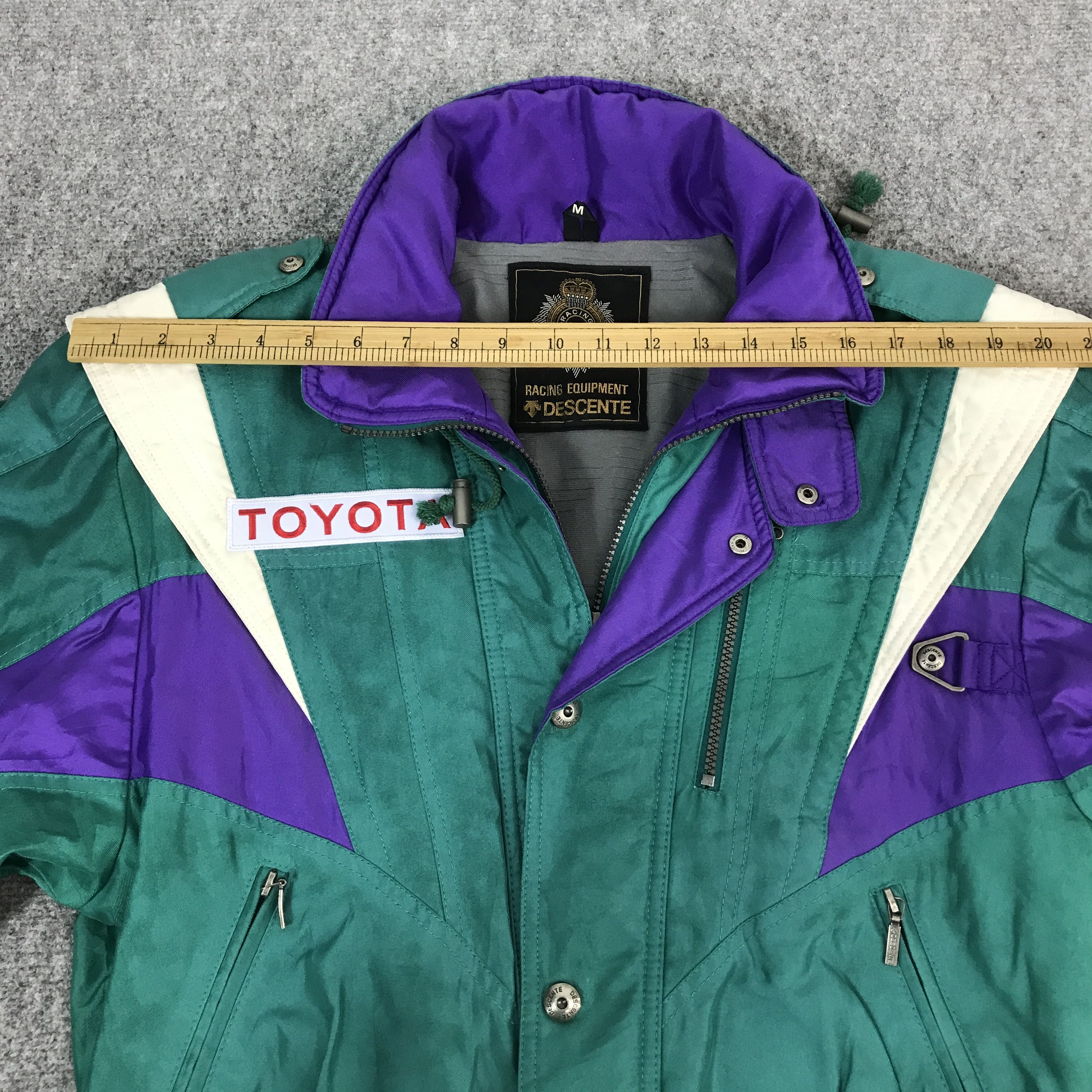 Sports Specialties Vinatge Toyota Racing deisgn Ski Jacket motorsport toyota Size US L / EU 52-54 / 3 - 5 Thumbnail