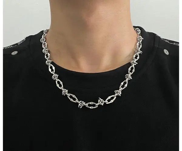 Jewelry Barbed Wire Silver Necklace Size ONE SIZE - 7 Thumbnail
