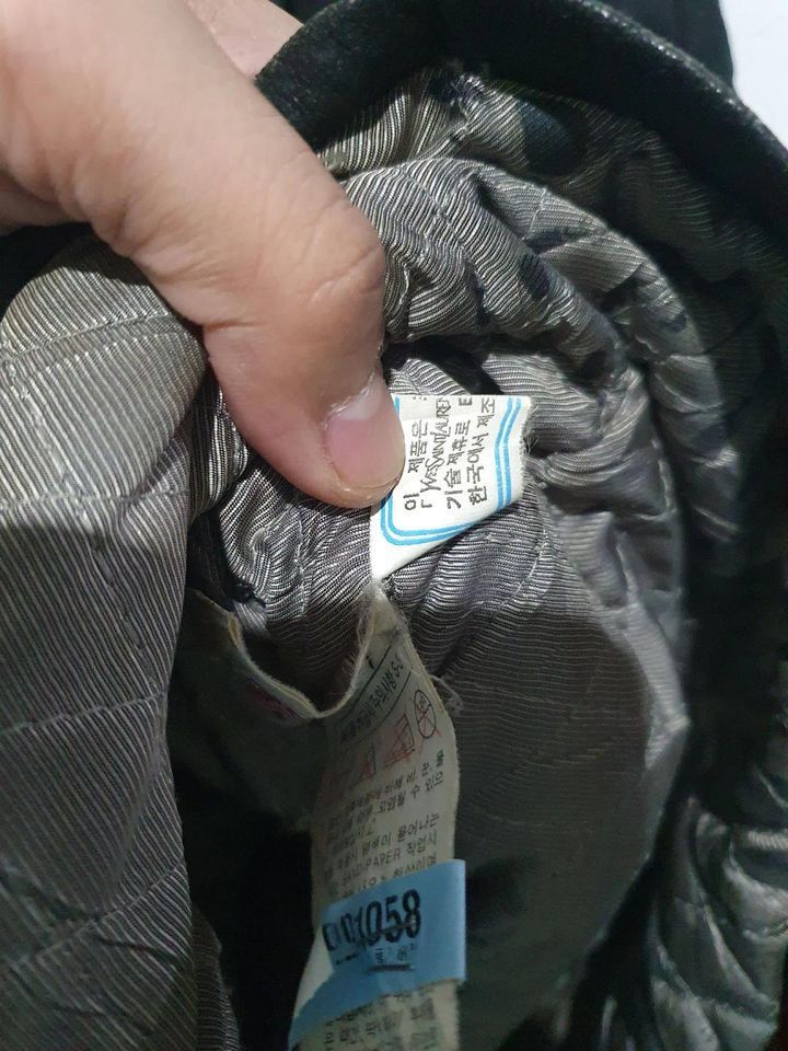 Vintage × Yves Saint Laurent Rare Leather Jacket Yves saint lauren Size US XXL / EU 58 / 5 - 5 Thumbnail