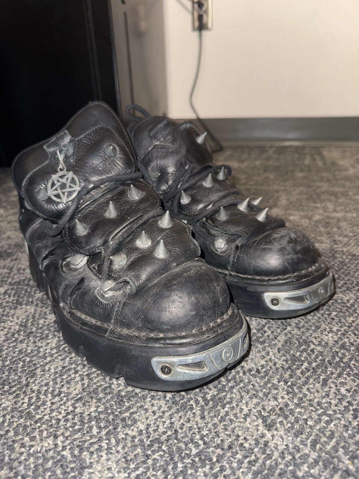 Vetements Vetments New rock boots Size US 13 / EU 46 - 3 Thumbnail